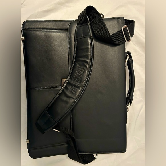 KENNETH COLE REACTION LEATHER BRIEFCASE - Picture 3 of 8